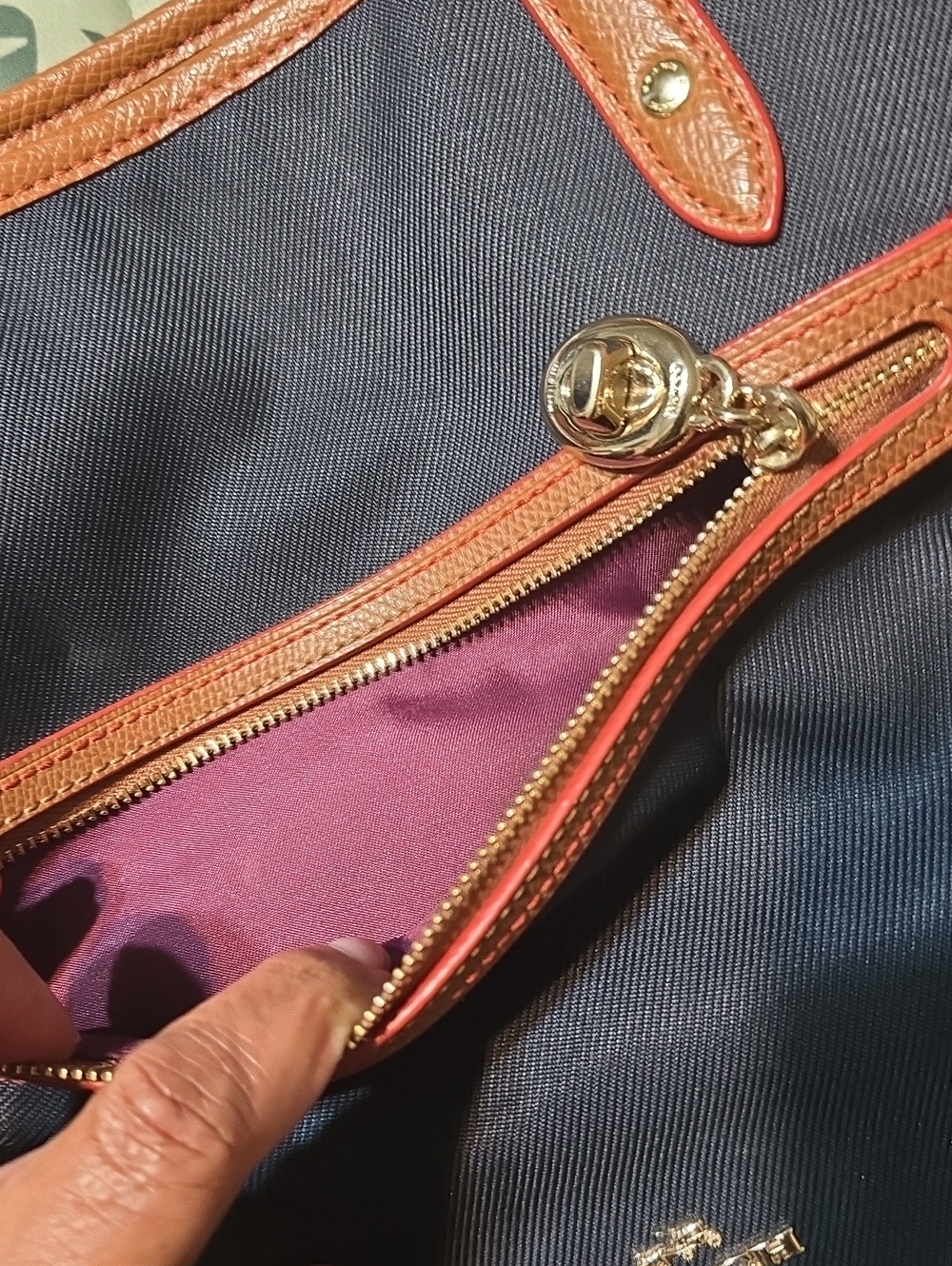 Coach Handbag - Picture 6 of 10